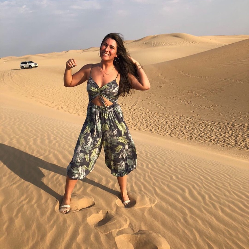 Meet your Posher, Ddanielle